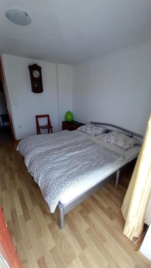 Draga - 2 Bedroom Apartment Tržič Dış mekan fotoğraf